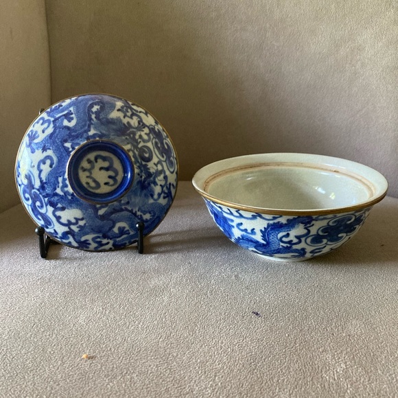 Dragon Bowl with Cover - Picture 2 of 2